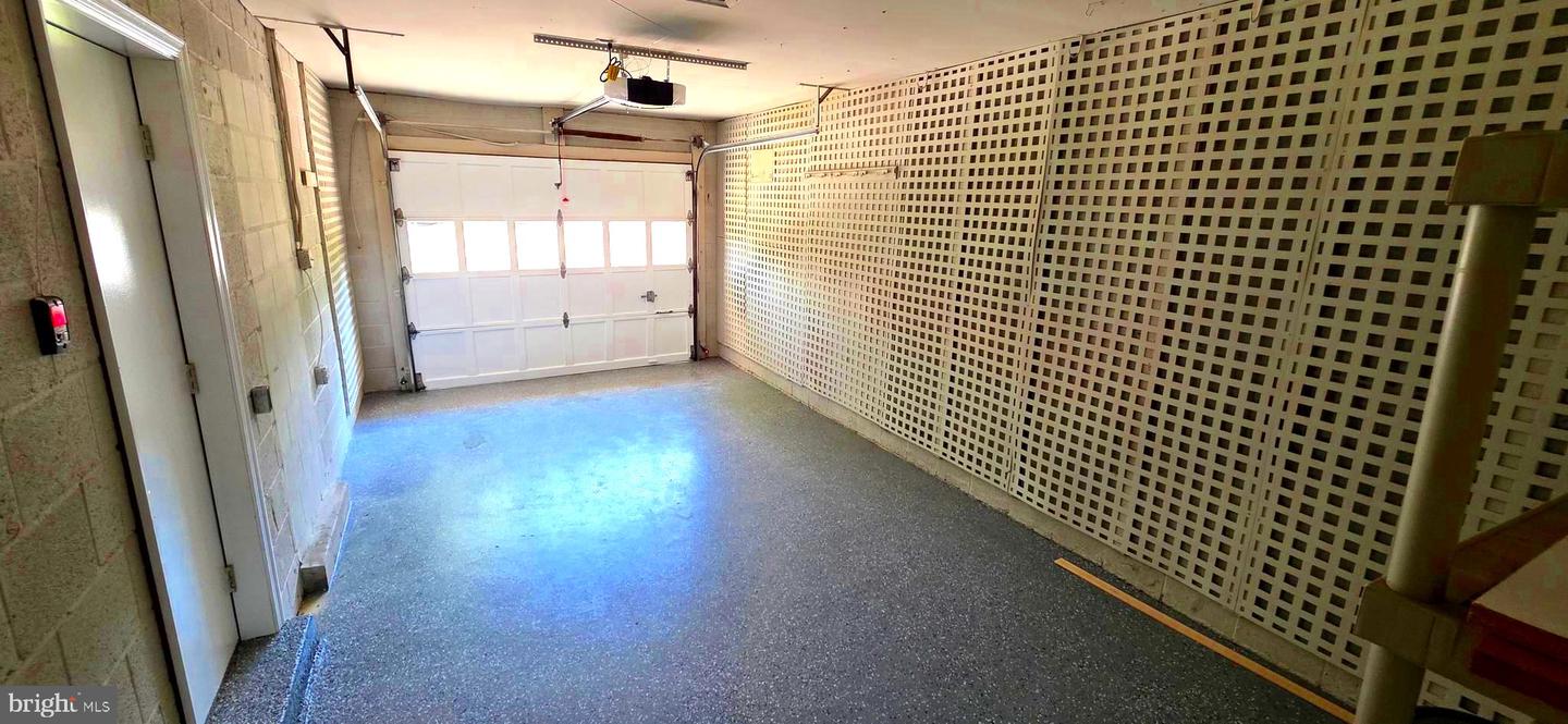 3478 PENCE CT, ANNANDALE, Virginia 22003, 4 Bedrooms Bedrooms, ,3 BathroomsBathrooms,Residential,For sale,3478 PENCE CT,VAFX2252478 MLS # VAFX2252478