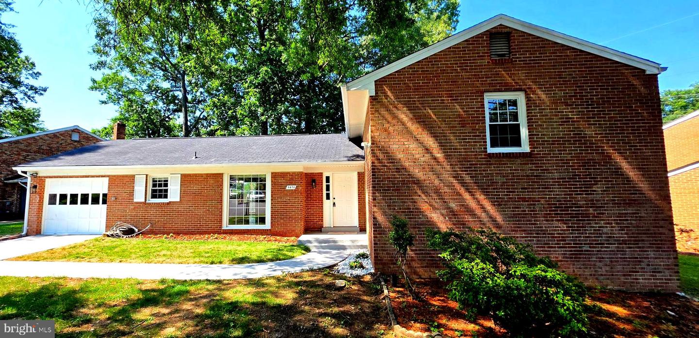 3478 PENCE CT, ANNANDALE, Virginia 22003, 4 Bedrooms Bedrooms, ,3 BathroomsBathrooms,Residential,For sale,3478 PENCE CT,VAFX2252478 MLS # VAFX2252478