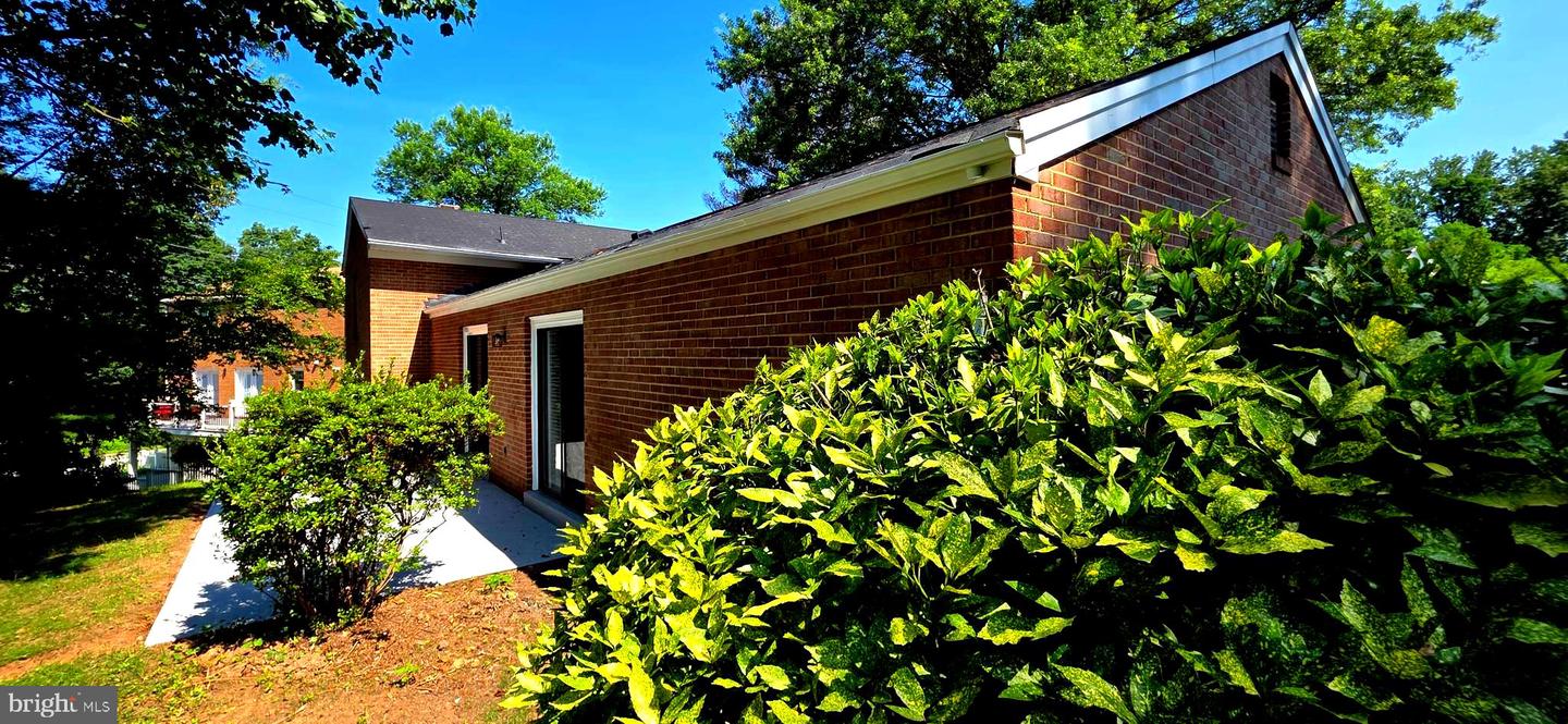 3478 PENCE CT, ANNANDALE, Virginia 22003, 4 Bedrooms Bedrooms, ,3 BathroomsBathrooms,Residential,For sale,3478 PENCE CT,VAFX2252478 MLS # VAFX2252478