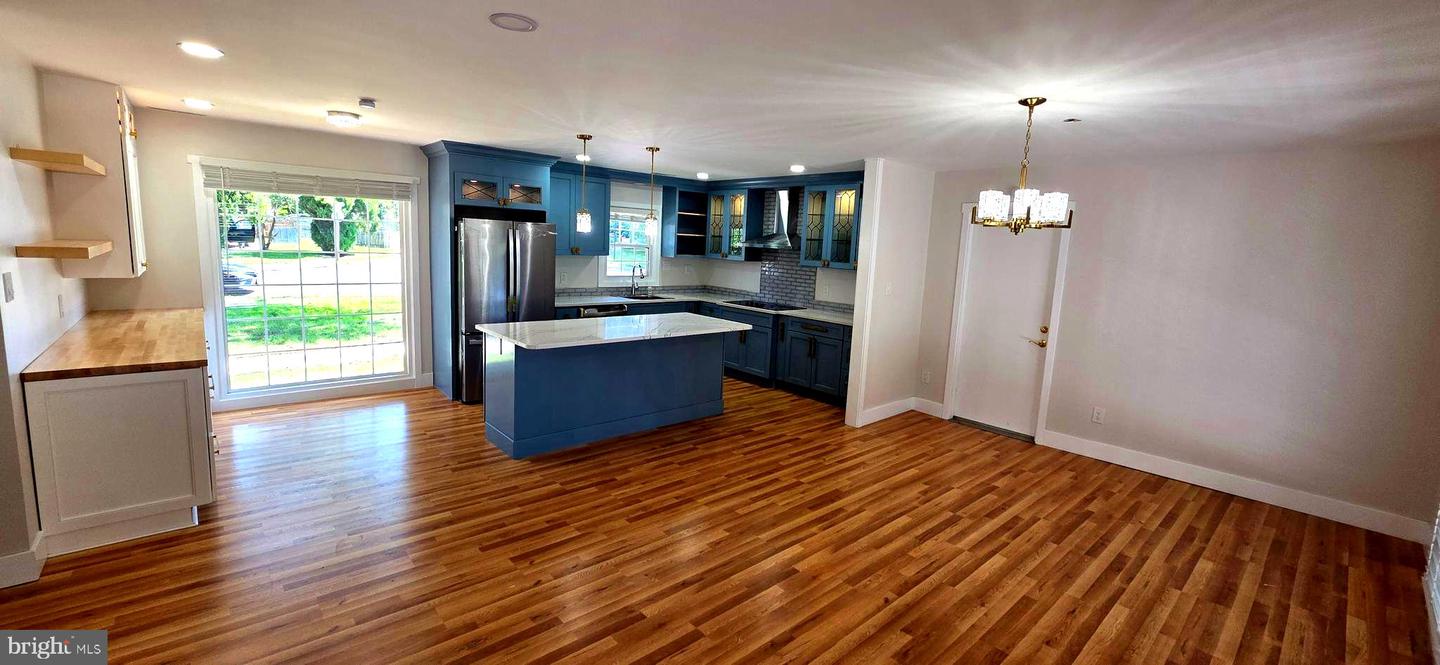 3478 PENCE CT, ANNANDALE, Virginia 22003, 4 Bedrooms Bedrooms, ,3 BathroomsBathrooms,Residential,For sale,3478 PENCE CT,VAFX2252478 MLS # VAFX2252478