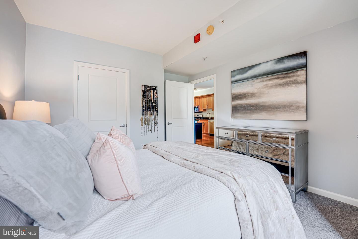 440 L ST NW #513, WASHINGTON, District Of Columbia 20001, 2 Bedrooms Bedrooms, ,1 BathroomBathrooms,Residential,For sale,440 L ST NW #513,DCDC2208304 MLS # DCDC2208304
