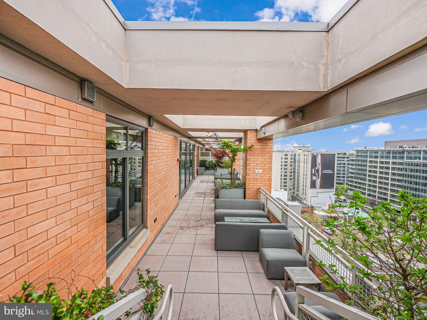 440 L ST NW #513, WASHINGTON, District Of Columbia 20001, 2 Bedrooms Bedrooms, ,1 BathroomBathrooms,Residential,For sale,440 L ST NW #513,DCDC2208304 MLS # DCDC2208304