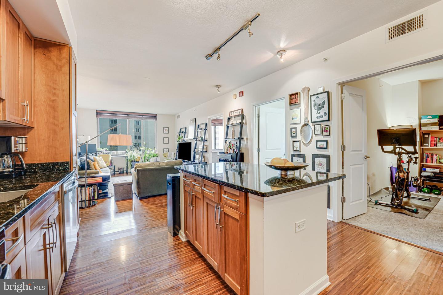 440 L ST NW #513, WASHINGTON, District Of Columbia 20001, 2 Bedrooms Bedrooms, ,1 BathroomBathrooms,Residential,For sale,440 L ST NW #513,DCDC2208304 MLS # DCDC2208304