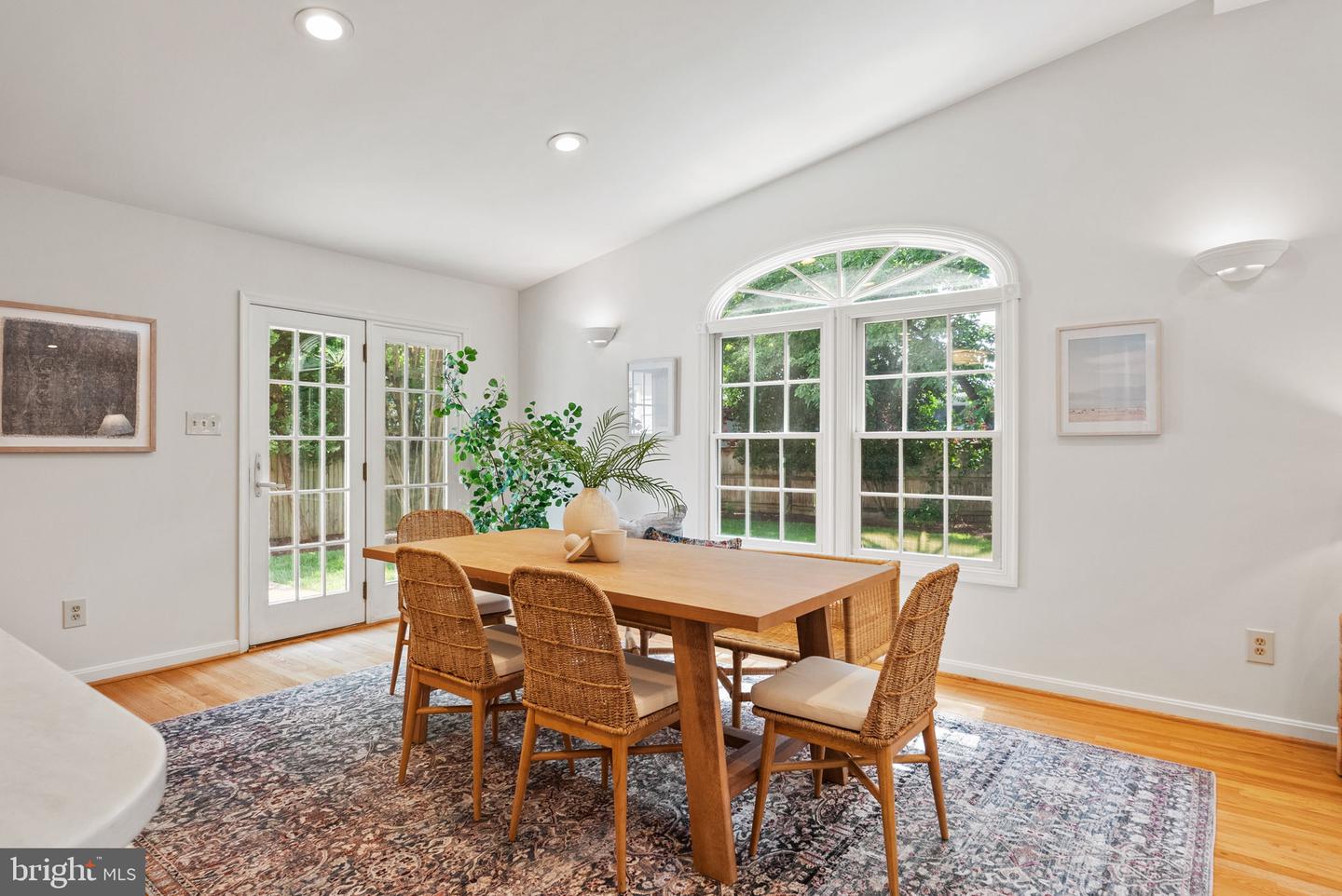 8700 BLUEDALE ST, ALEXANDRIA, Virginia 22308, 4 Bedrooms Bedrooms, ,2 BathroomsBathrooms,Residential,For sale,8700 BLUEDALE ST,VAFX2252546 MLS # VAFX2252546