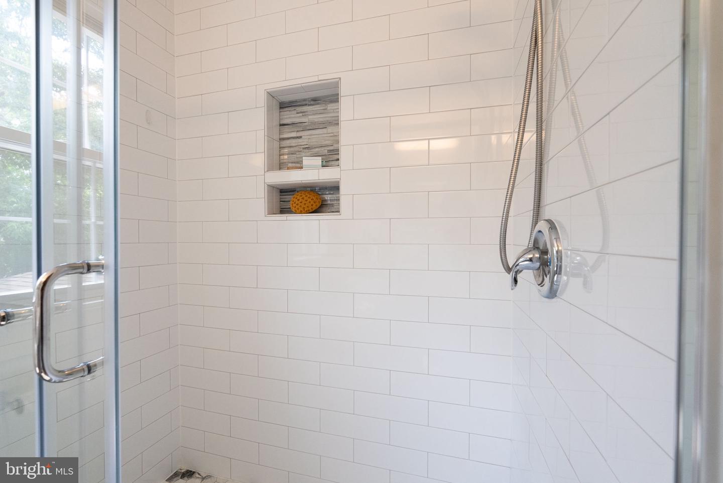 8700 BLUEDALE ST, ALEXANDRIA, Virginia 22308, 4 Bedrooms Bedrooms, ,2 BathroomsBathrooms,Residential,For sale,8700 BLUEDALE ST,VAFX2252546 MLS # VAFX2252546