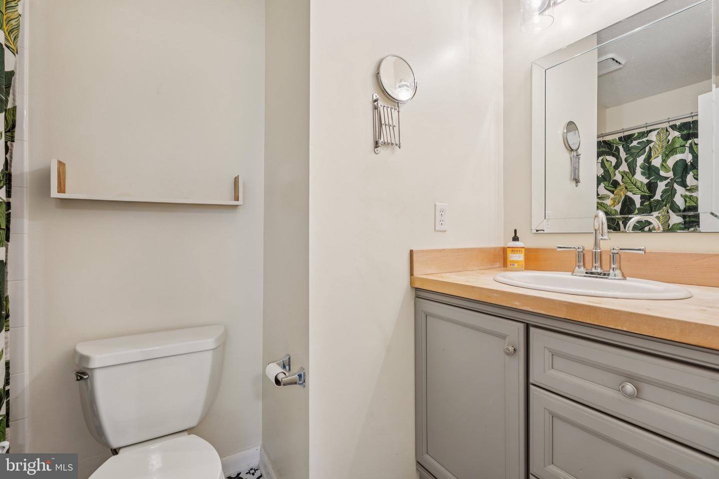 101 CLAIBORNE AVE, FREDERICKSBURG, Virginia 22405, 2 Bedrooms Bedrooms, ,2 BathroomsBathrooms,Residential,For sale,101 CLAIBORNE AVE,VAST2040338 MLS # VAST2040338