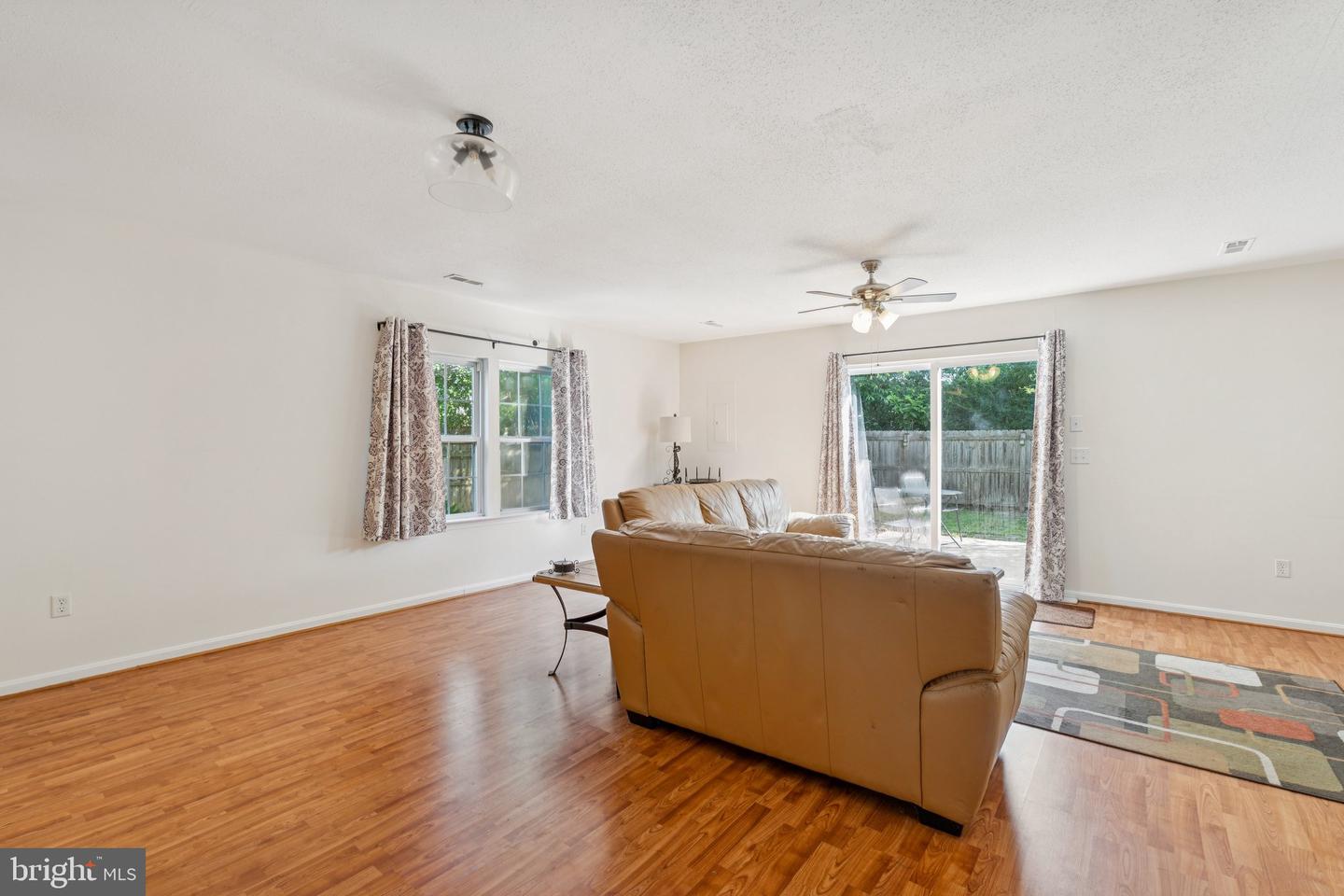 101 CLAIBORNE AVE, FREDERICKSBURG, Virginia 22405, 2 Bedrooms Bedrooms, ,2 BathroomsBathrooms,Residential,For sale,101 CLAIBORNE AVE,VAST2040338 MLS # VAST2040338