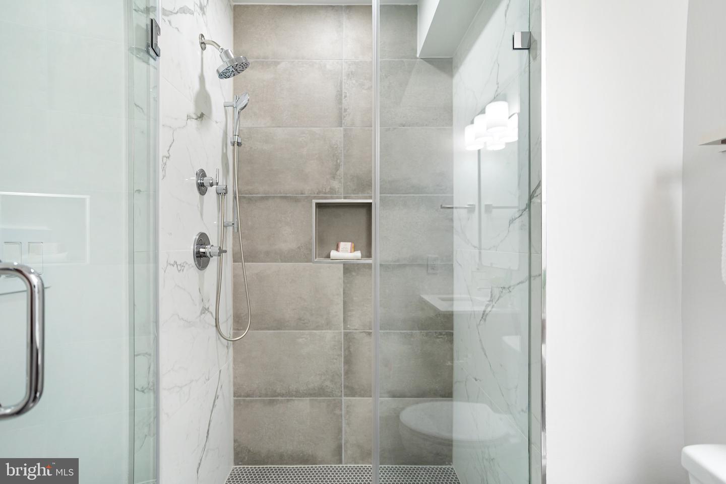845 19TH ST NE #PH-10, WASHINGTON, District Of Columbia 20002, 2 Bedrooms Bedrooms, ,2 BathroomsBathrooms,Residential,For sale,845 19TH ST NE #PH-10,DCDC2208210 MLS # DCDC2208210
