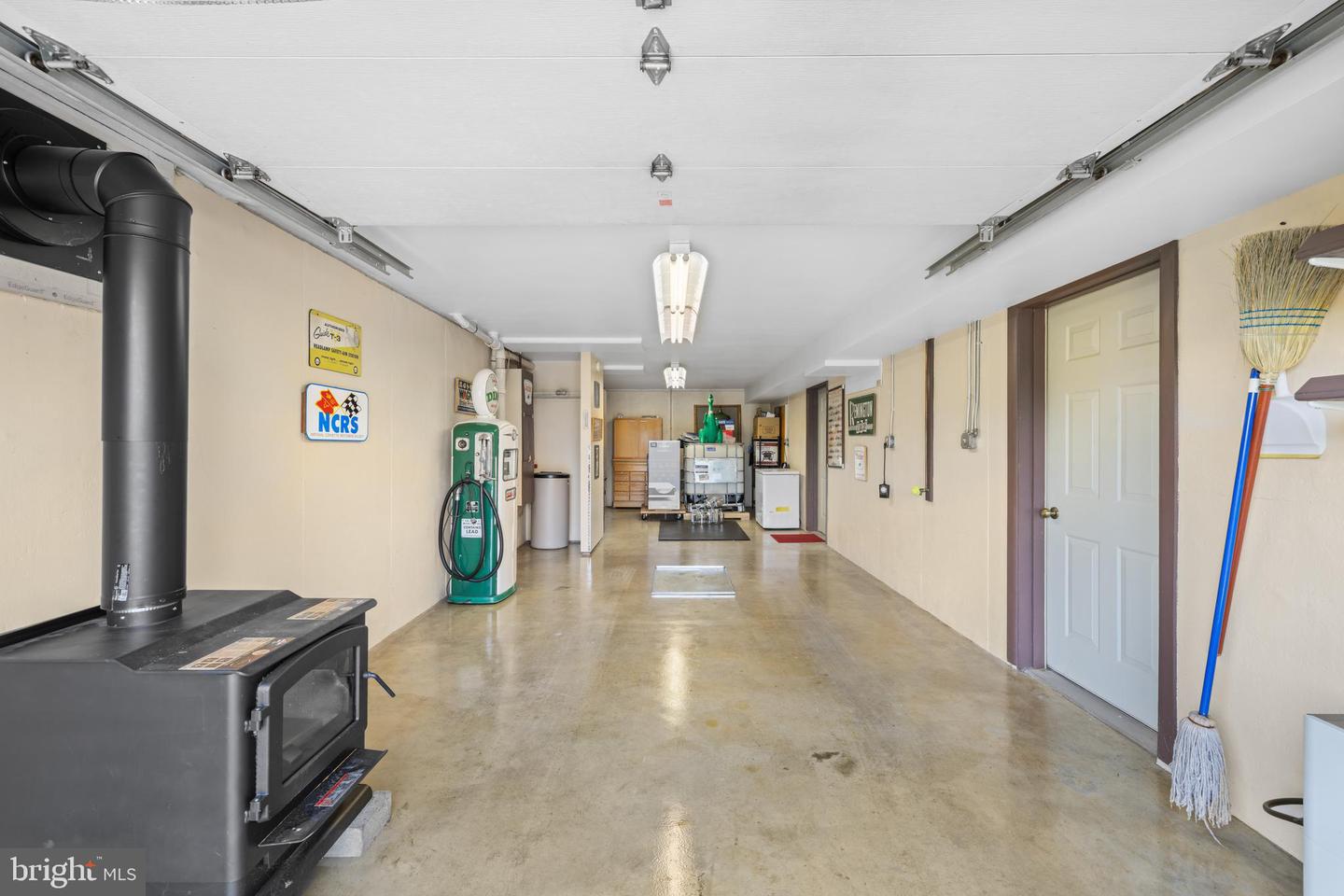 613 DICES SPRING RD, WEYERS CAVE, Virginia 24486, 3 Bedrooms Bedrooms, ,2 BathroomsBathrooms,Residential,For sale,613 DICES SPRING RD,VAAG2002624 MLS # VAAG2002624