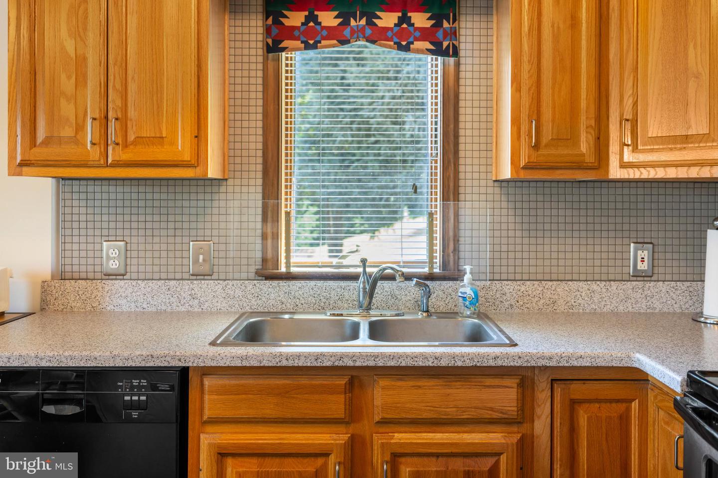 613 DICES SPRING RD, WEYERS CAVE, Virginia 24486, 3 Bedrooms Bedrooms, ,2 BathroomsBathrooms,Residential,For sale,613 DICES SPRING RD,VAAG2002624 MLS # VAAG2002624
