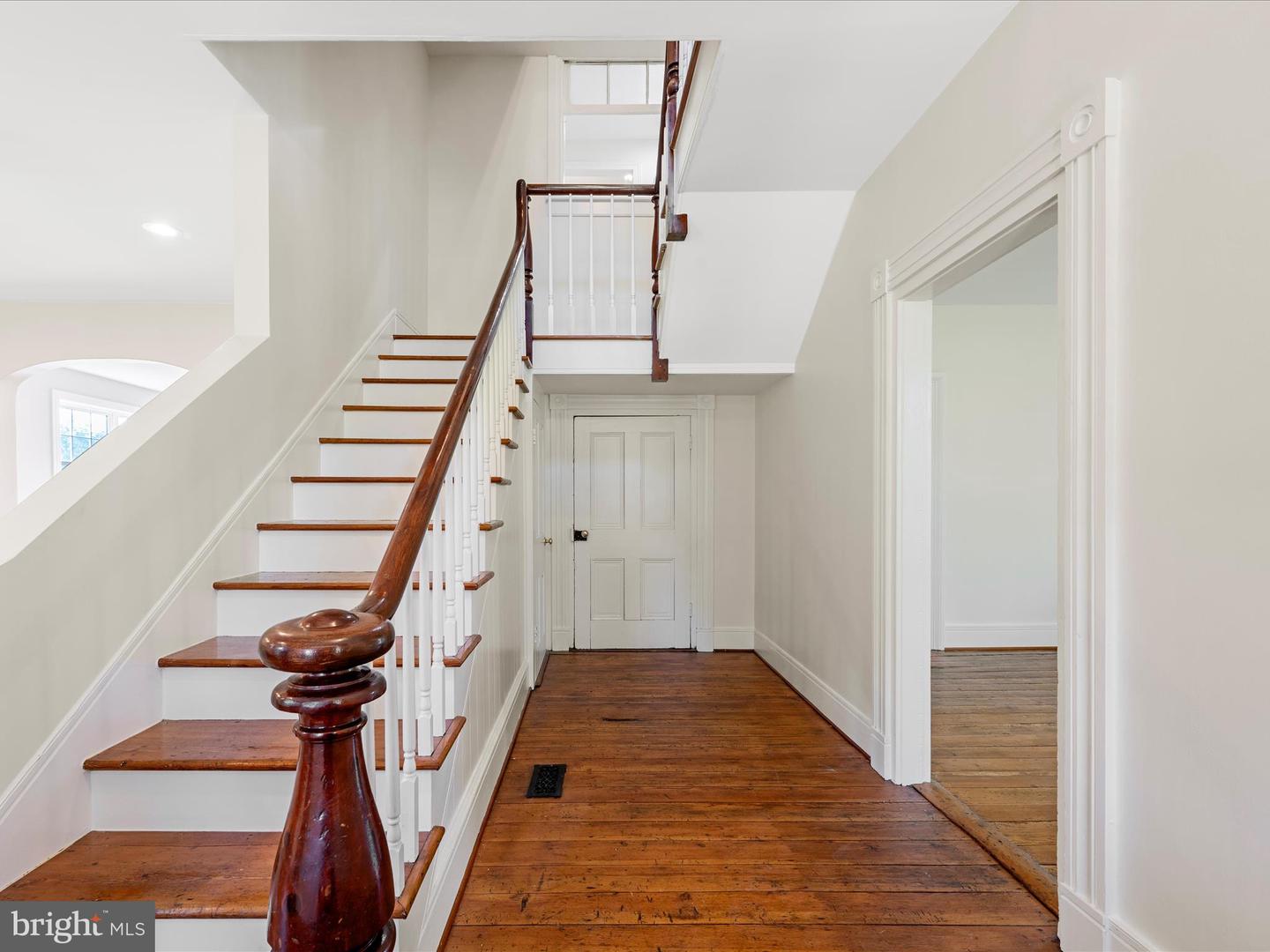 19164 BLACK OAK RD, PURCELLVILLE, Virginia 20132, 5 Bedrooms Bedrooms, ,3 BathroomsBathrooms,Residential,For sale,19164 BLACK OAK RD,VALO2100762 MLS # VALO2100762