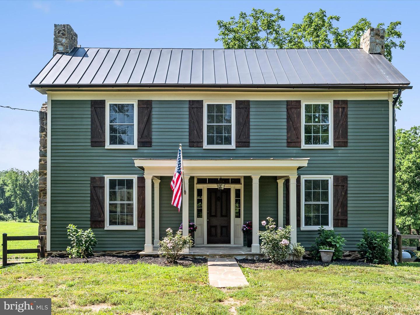 19164 BLACK OAK RD, PURCELLVILLE, Virginia 20132, 5 Bedrooms Bedrooms, ,3 BathroomsBathrooms,Residential,For sale,19164 BLACK OAK RD,VALO2100762 MLS # VALO2100762