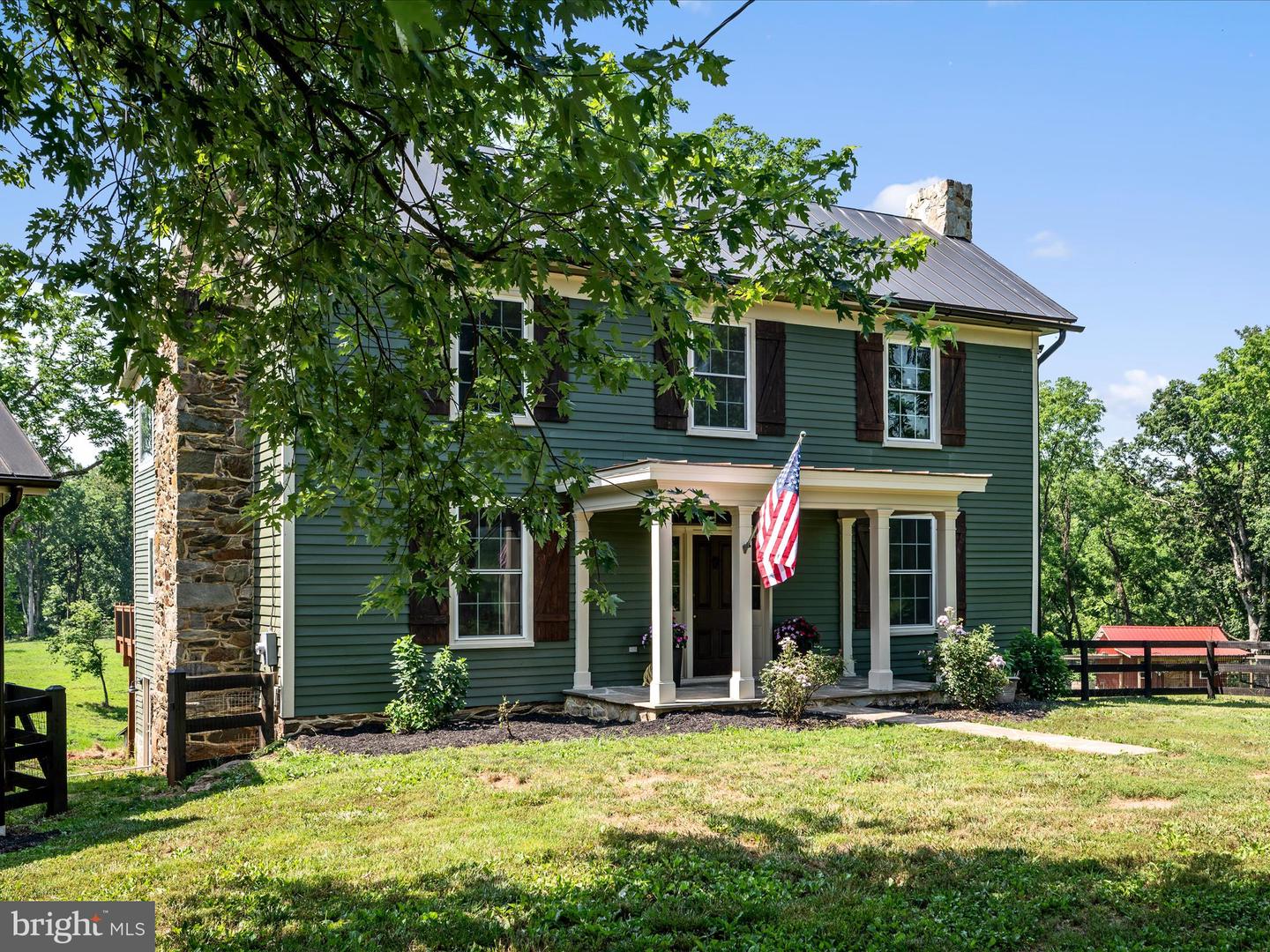 19164 BLACK OAK RD, PURCELLVILLE, Virginia 20132, 5 Bedrooms Bedrooms, ,3 BathroomsBathrooms,Residential,For sale,19164 BLACK OAK RD,VALO2100762 MLS # VALO2100762