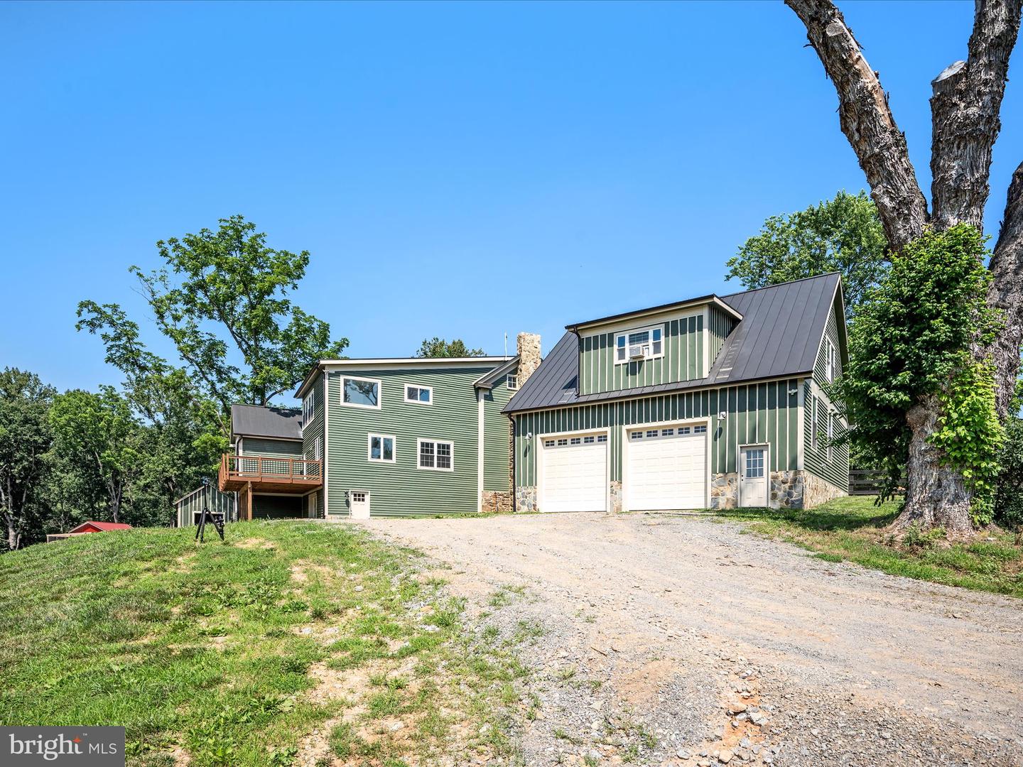 19164 BLACK OAK RD, PURCELLVILLE, Virginia 20132, 5 Bedrooms Bedrooms, ,3 BathroomsBathrooms,Residential,For sale,19164 BLACK OAK RD,VALO2100762 MLS # VALO2100762