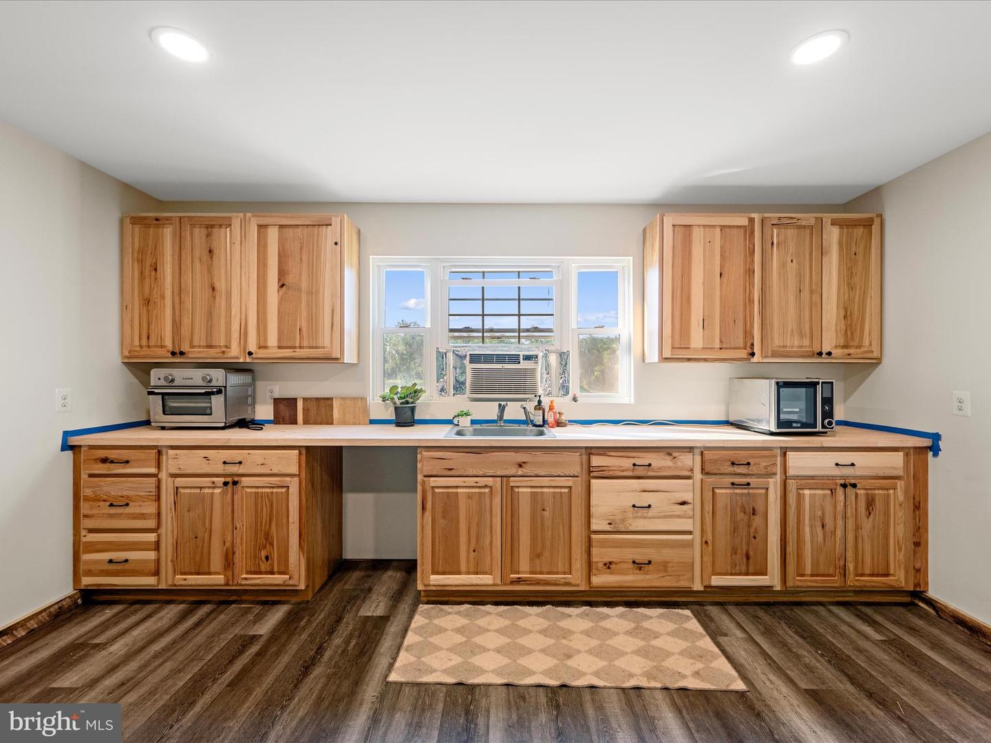 19164 BLACK OAK RD, PURCELLVILLE, Virginia 20132, 5 Bedrooms Bedrooms, ,3 BathroomsBathrooms,Residential,For sale,19164 BLACK OAK RD,VALO2100762 MLS # VALO2100762