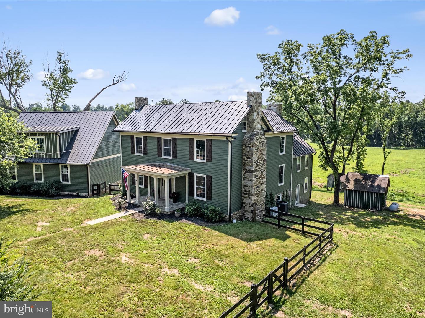 19164 BLACK OAK RD, PURCELLVILLE, Virginia 20132, 5 Bedrooms Bedrooms, ,3 BathroomsBathrooms,Residential,For sale,19164 BLACK OAK RD,VALO2100762 MLS # VALO2100762