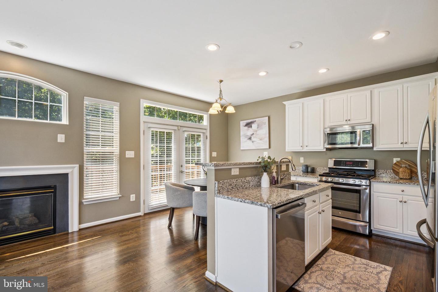 8562 WYNGATE MANOR CT, ALEXANDRIA, Virginia 22309, 3 Bedrooms Bedrooms, ,2 BathroomsBathrooms,Residential,For sale,8562 WYNGATE MANOR CT,VAFX2252488 MLS # VAFX2252488