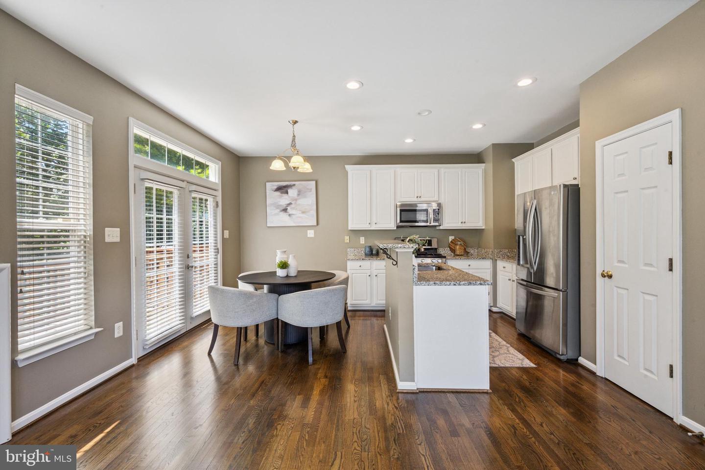 8562 WYNGATE MANOR CT, ALEXANDRIA, Virginia 22309, 3 Bedrooms Bedrooms, ,2 BathroomsBathrooms,Residential,For sale,8562 WYNGATE MANOR CT,VAFX2252488 MLS # VAFX2252488