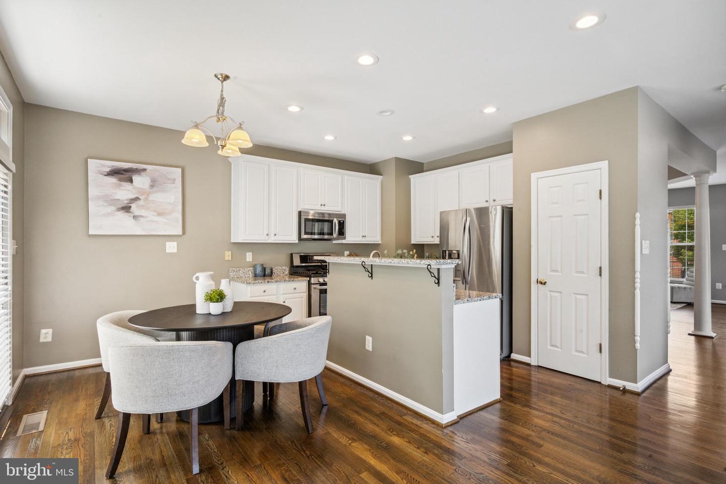 8562 WYNGATE MANOR CT, ALEXANDRIA, Virginia 22309, 3 Bedrooms Bedrooms, ,2 BathroomsBathrooms,Residential,For sale,8562 WYNGATE MANOR CT,VAFX2252488 MLS # VAFX2252488