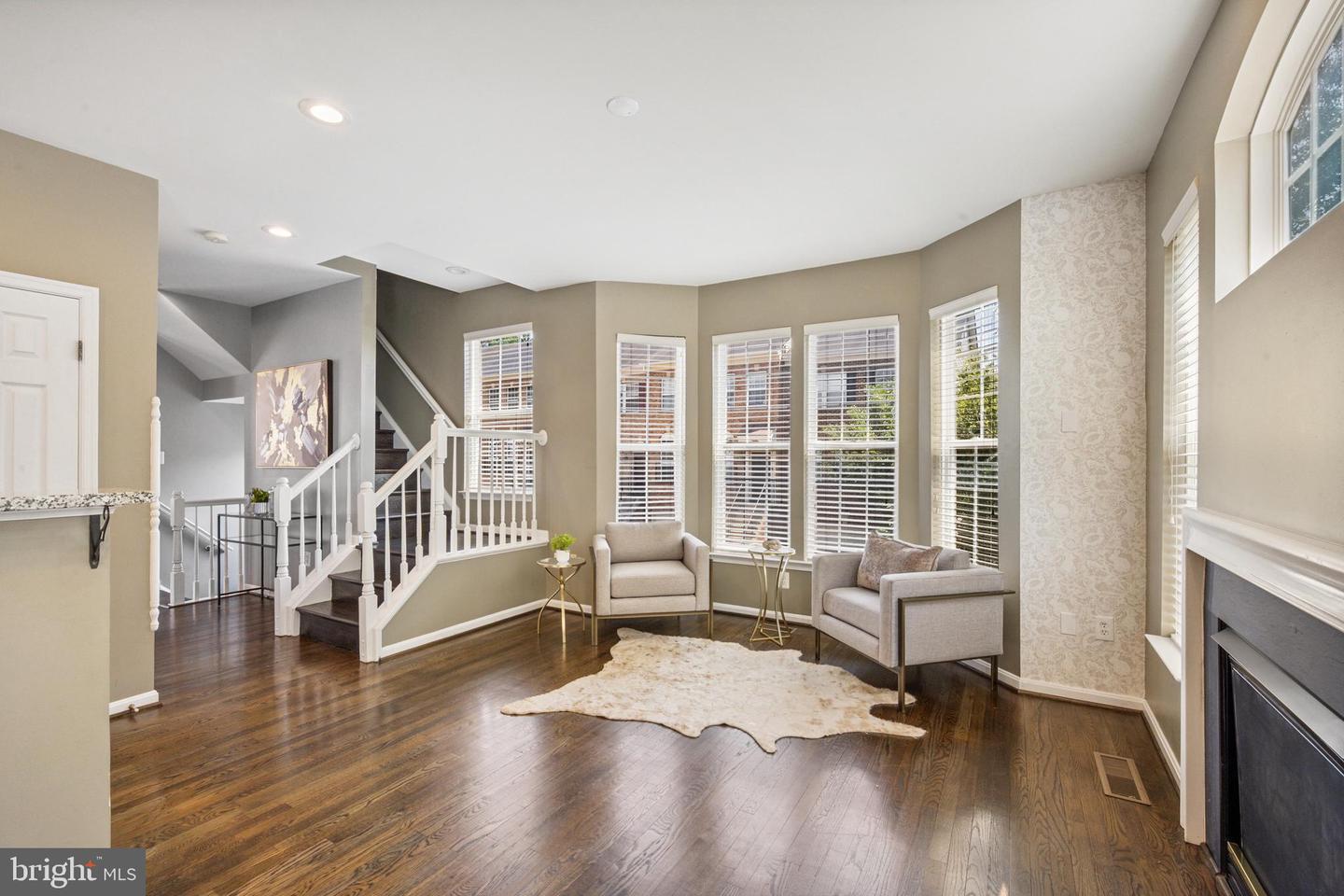 8562 WYNGATE MANOR CT, ALEXANDRIA, Virginia 22309, 3 Bedrooms Bedrooms, ,2 BathroomsBathrooms,Residential,For sale,8562 WYNGATE MANOR CT,VAFX2252488 MLS # VAFX2252488