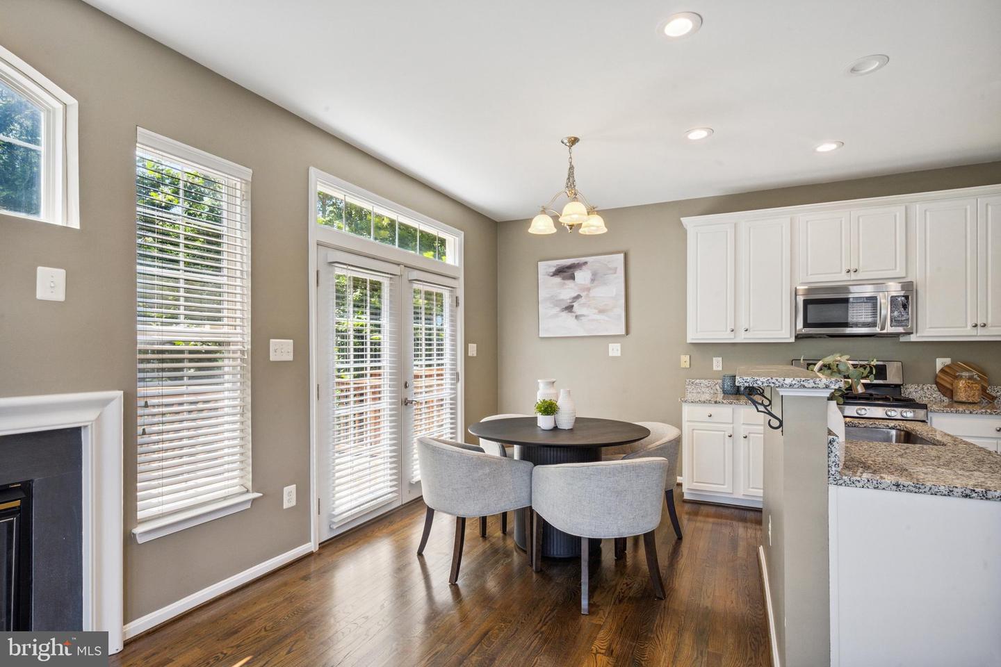 8562 WYNGATE MANOR CT, ALEXANDRIA, Virginia 22309, 3 Bedrooms Bedrooms, ,2 BathroomsBathrooms,Residential,For sale,8562 WYNGATE MANOR CT,VAFX2252488 MLS # VAFX2252488
