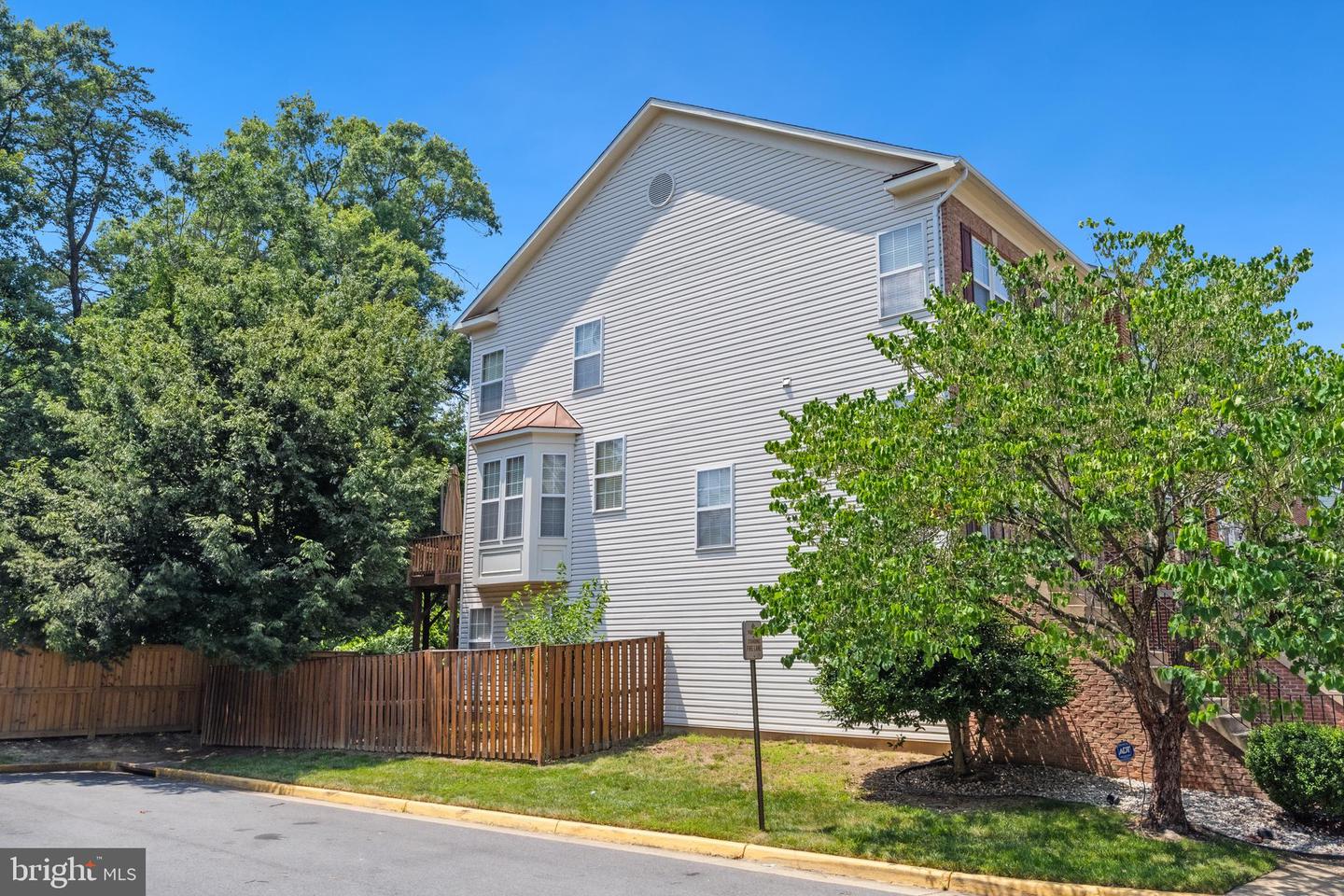 8562 WYNGATE MANOR CT, ALEXANDRIA, Virginia 22309, 3 Bedrooms Bedrooms, ,2 BathroomsBathrooms,Residential,For sale,8562 WYNGATE MANOR CT,VAFX2252488 MLS # VAFX2252488