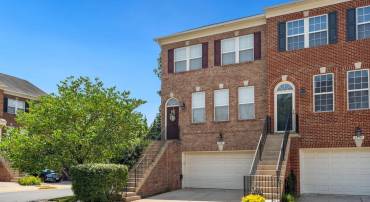 8562 WYNGATE MANOR CT, ALEXANDRIA, Virginia 22309, 3 Bedrooms Bedrooms, ,2 BathroomsBathrooms,Residential,For sale,8562 WYNGATE MANOR CT,VAFX2252488 MLS # VAFX2252488