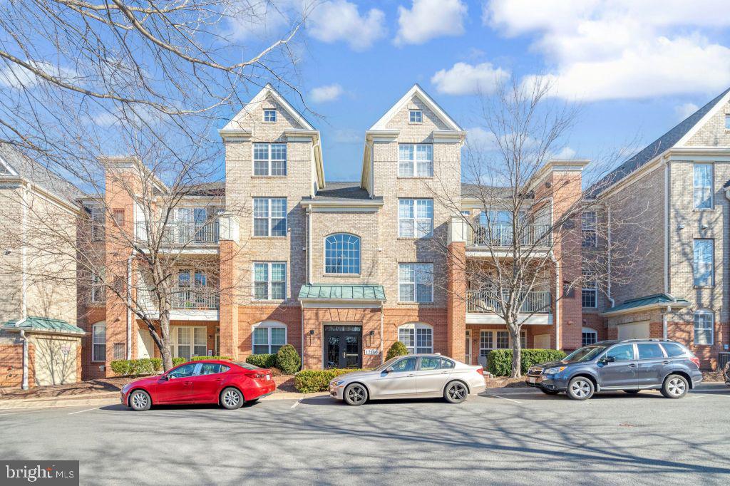 12180 ABINGTON HALL PL #301, RESTON, Virginia 20190, 3 Bedrooms Bedrooms, ,2 BathroomsBathrooms,Residential,For sale,12180 ABINGTON HALL PL #301,VAFX2252498 MLS # VAFX2252498