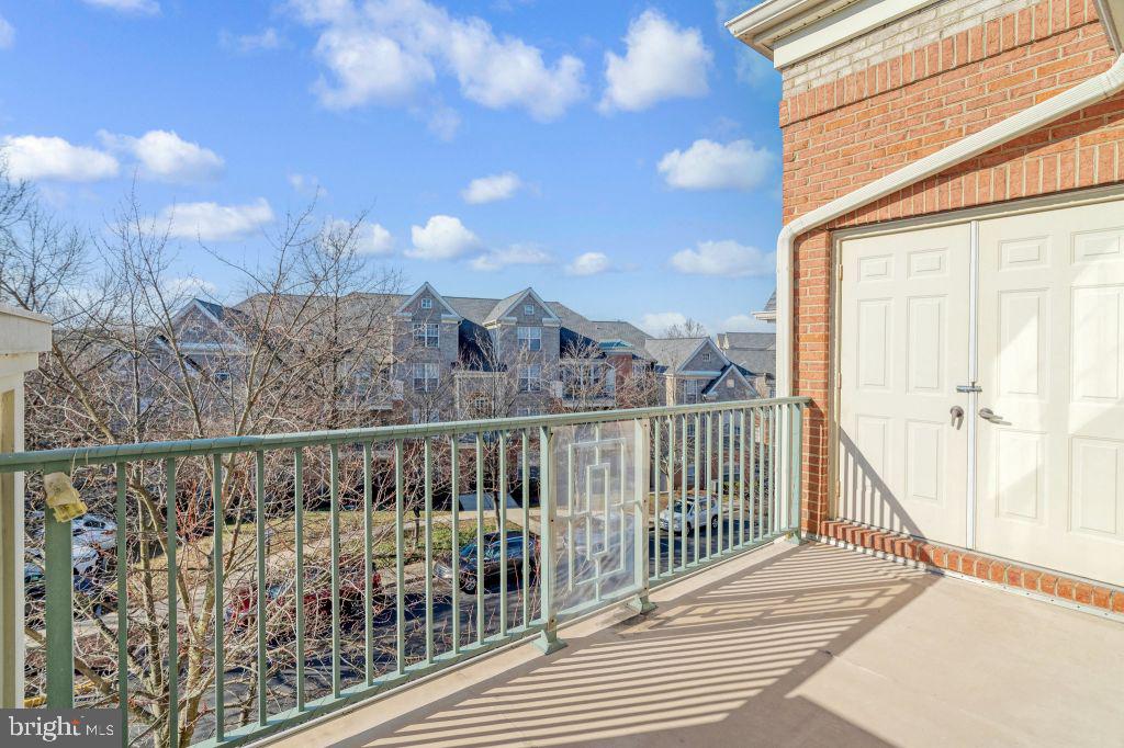 12180 ABINGTON HALL PL #301, RESTON, Virginia 20190, 3 Bedrooms Bedrooms, ,2 BathroomsBathrooms,Residential,For sale,12180 ABINGTON HALL PL #301,VAFX2252498 MLS # VAFX2252498