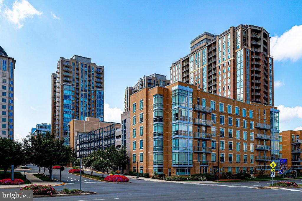 12180 ABINGTON HALL PL #301, RESTON, Virginia 20190, 3 Bedrooms Bedrooms, ,2 BathroomsBathrooms,Residential,For sale,12180 ABINGTON HALL PL #301,VAFX2252498 MLS # VAFX2252498