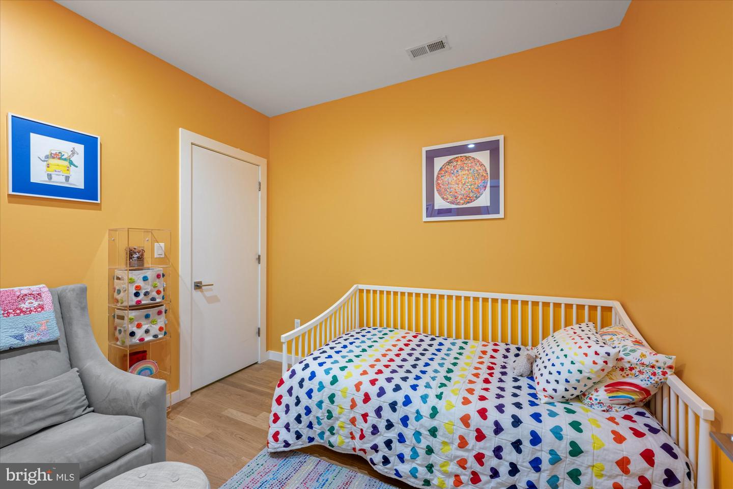 625 5TH ST NE #1, WASHINGTON, District Of Columbia 20002, 3 Bedrooms Bedrooms, ,2 BathroomsBathrooms,Residential,For sale,625 5TH ST NE #1,DCDC2208346 MLS # DCDC2208346