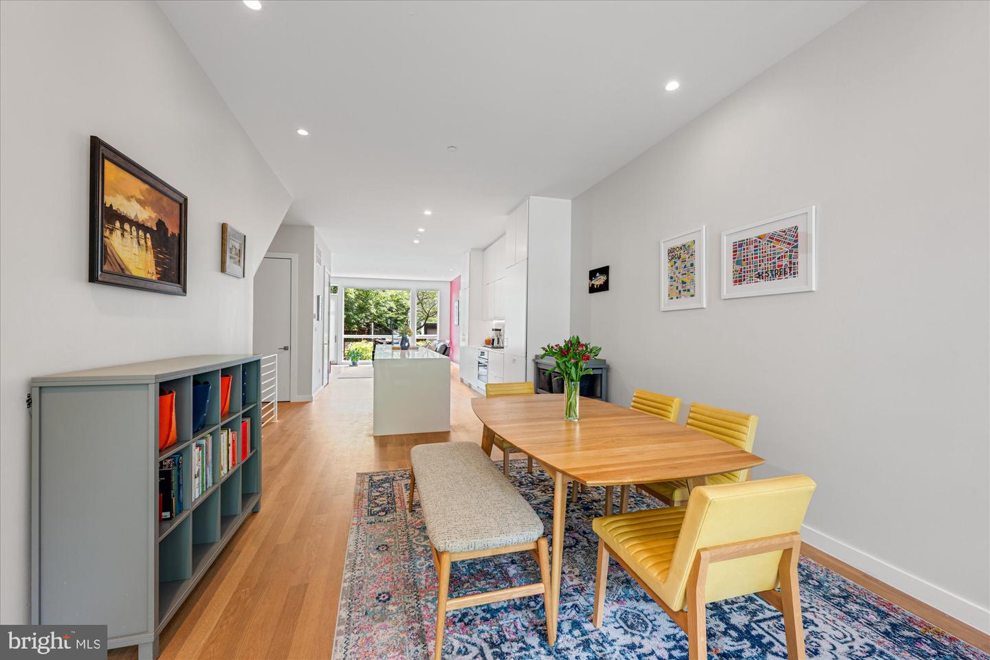 625 5TH ST NE #1, WASHINGTON, District Of Columbia 20002, 3 Bedrooms Bedrooms, ,2 BathroomsBathrooms,Residential,For sale,625 5TH ST NE #1,DCDC2208346 MLS # DCDC2208346