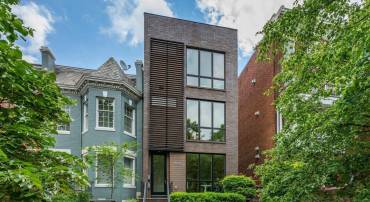625 5TH ST NE #1, WASHINGTON, District Of Columbia 20002, 3 Bedrooms Bedrooms, ,2 BathroomsBathrooms,Residential,For sale,625 5TH ST NE #1,DCDC2208346 MLS # DCDC2208346