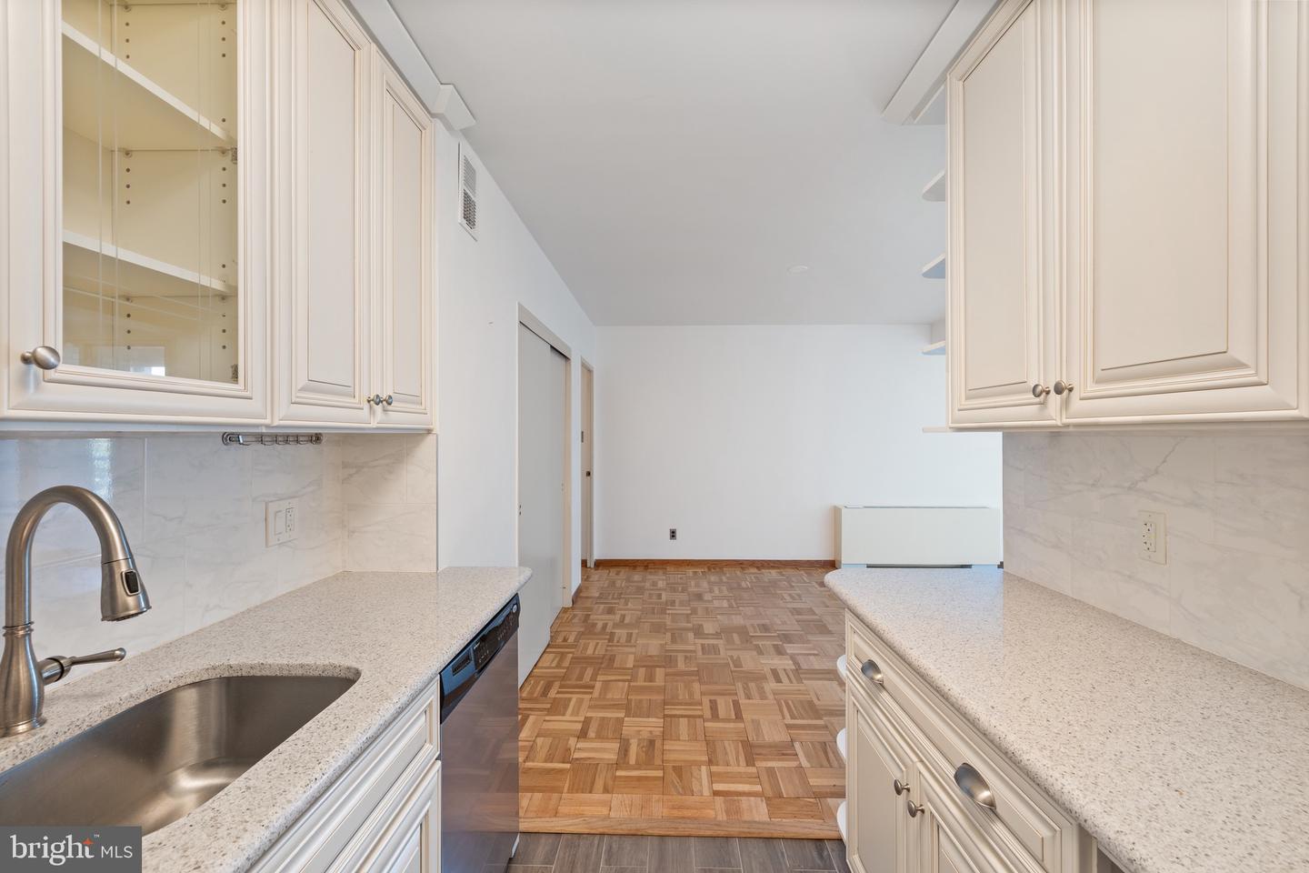 2475 VIRGINIA AVE NW #600, WASHINGTON, District Of Columbia 20037, 1 Bedroom Bedrooms, ,1 BathroomBathrooms,Residential,For sale,2475 VIRGINIA AVE NW #600,DCDC2208360 MLS # DCDC2208360