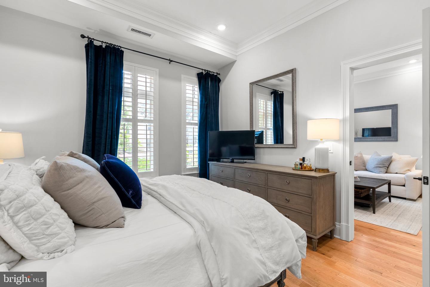 300 8TH ST NE #102, WASHINGTON, District Of Columbia 20002, 1 Bedroom Bedrooms, ,1 BathroomBathrooms,Residential,For sale,300 8TH ST NE #102,DCDC2208374 MLS # DCDC2208374