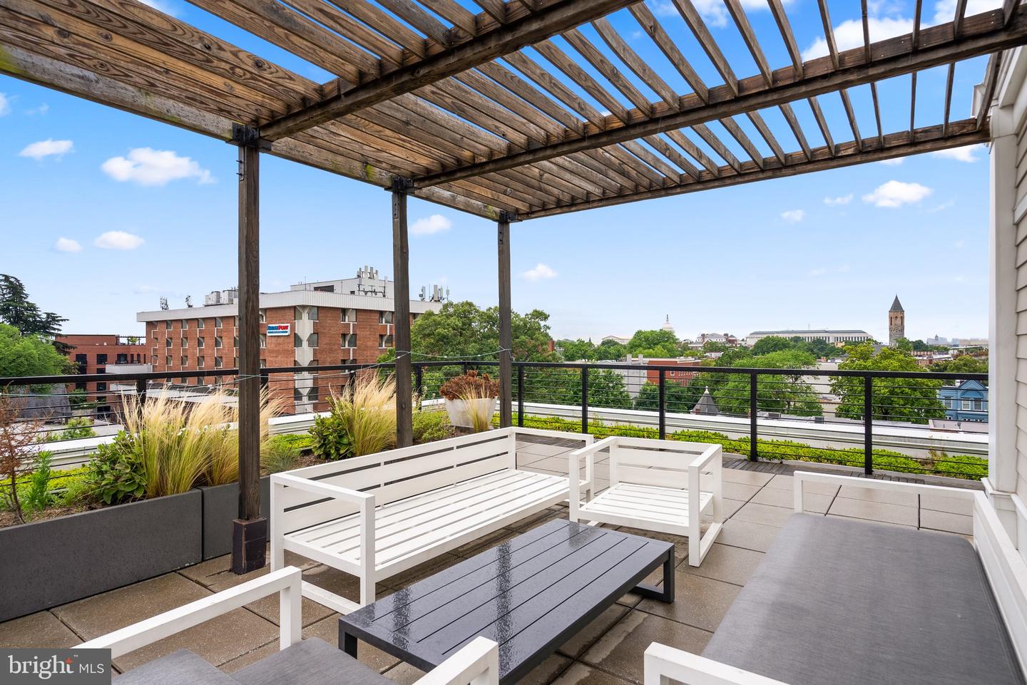 300 8TH ST NE #102, WASHINGTON, District Of Columbia 20002, 1 Bedroom Bedrooms, ,1 BathroomBathrooms,Residential,For sale,300 8TH ST NE #102,DCDC2208374 MLS # DCDC2208374