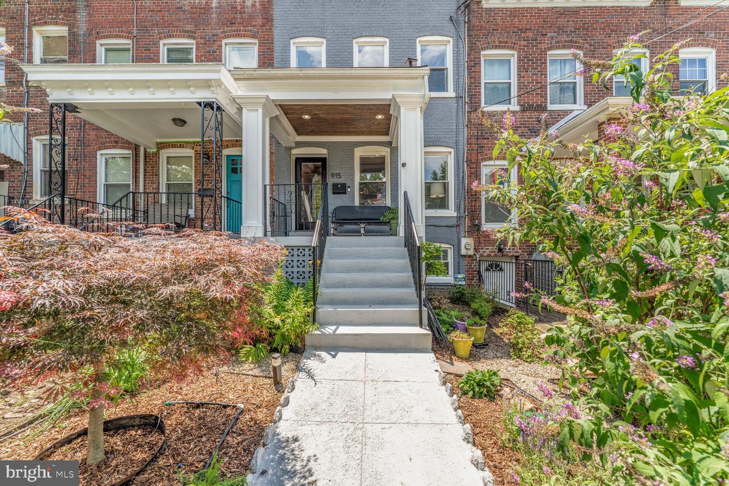 915 HAMLIN ST NE, WASHINGTON, District Of Columbia 20017, 4 Bedrooms Bedrooms, ,3 BathroomsBathrooms,Residential,For sale,915 HAMLIN ST NE,DCDC2208384 MLS # DCDC2208384