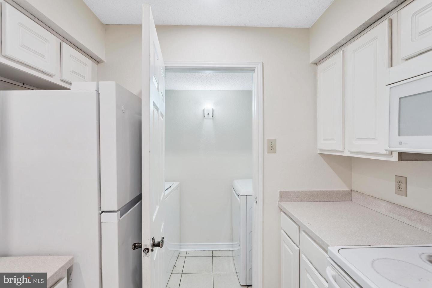 1541 LINCOLN WAY #201A, MCLEAN, Virginia 22102, 2 Bedrooms Bedrooms, ,2 BathroomsBathrooms,Residential,For sale,1541 LINCOLN WAY #201A,VAFX2252538 MLS # VAFX2252538