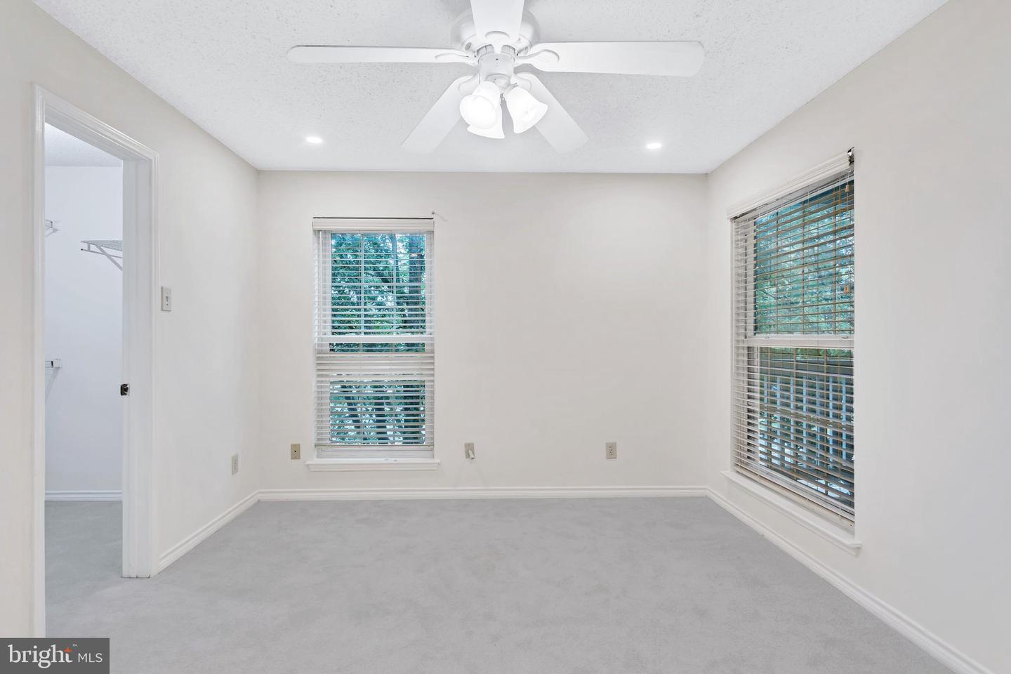 1541 LINCOLN WAY #201A, MCLEAN, Virginia 22102, 2 Bedrooms Bedrooms, ,2 BathroomsBathrooms,Residential,For sale,1541 LINCOLN WAY #201A,VAFX2252538 MLS # VAFX2252538