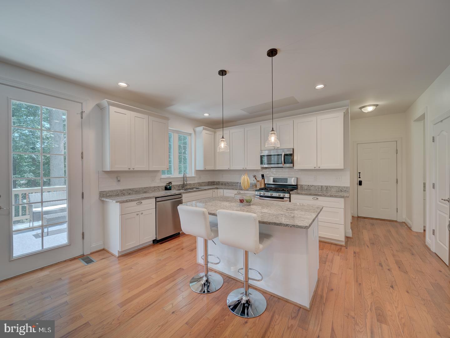 18413 CEDAR DR, TRIANGLE, Virginia 22172, 5 Bedrooms Bedrooms, ,3 BathroomsBathrooms,Residential,For sale,18413 CEDAR DR,VAPW2098238 MLS # VAPW2098238