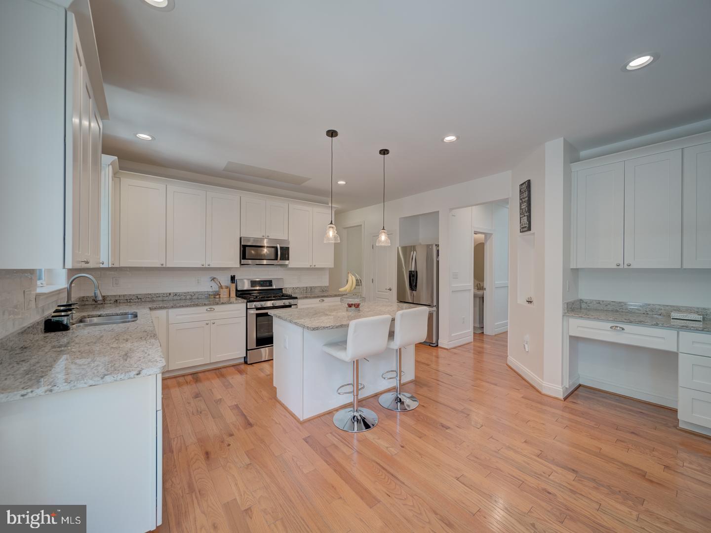 18413 CEDAR DR, TRIANGLE, Virginia 22172, 5 Bedrooms Bedrooms, ,3 BathroomsBathrooms,Residential,For sale,18413 CEDAR DR,VAPW2098238 MLS # VAPW2098238