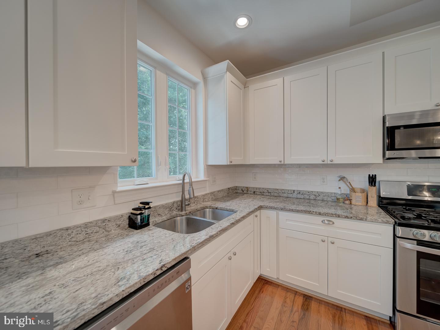 18413 CEDAR DR, TRIANGLE, Virginia 22172, 5 Bedrooms Bedrooms, ,3 BathroomsBathrooms,Residential,For sale,18413 CEDAR DR,VAPW2098238 MLS # VAPW2098238