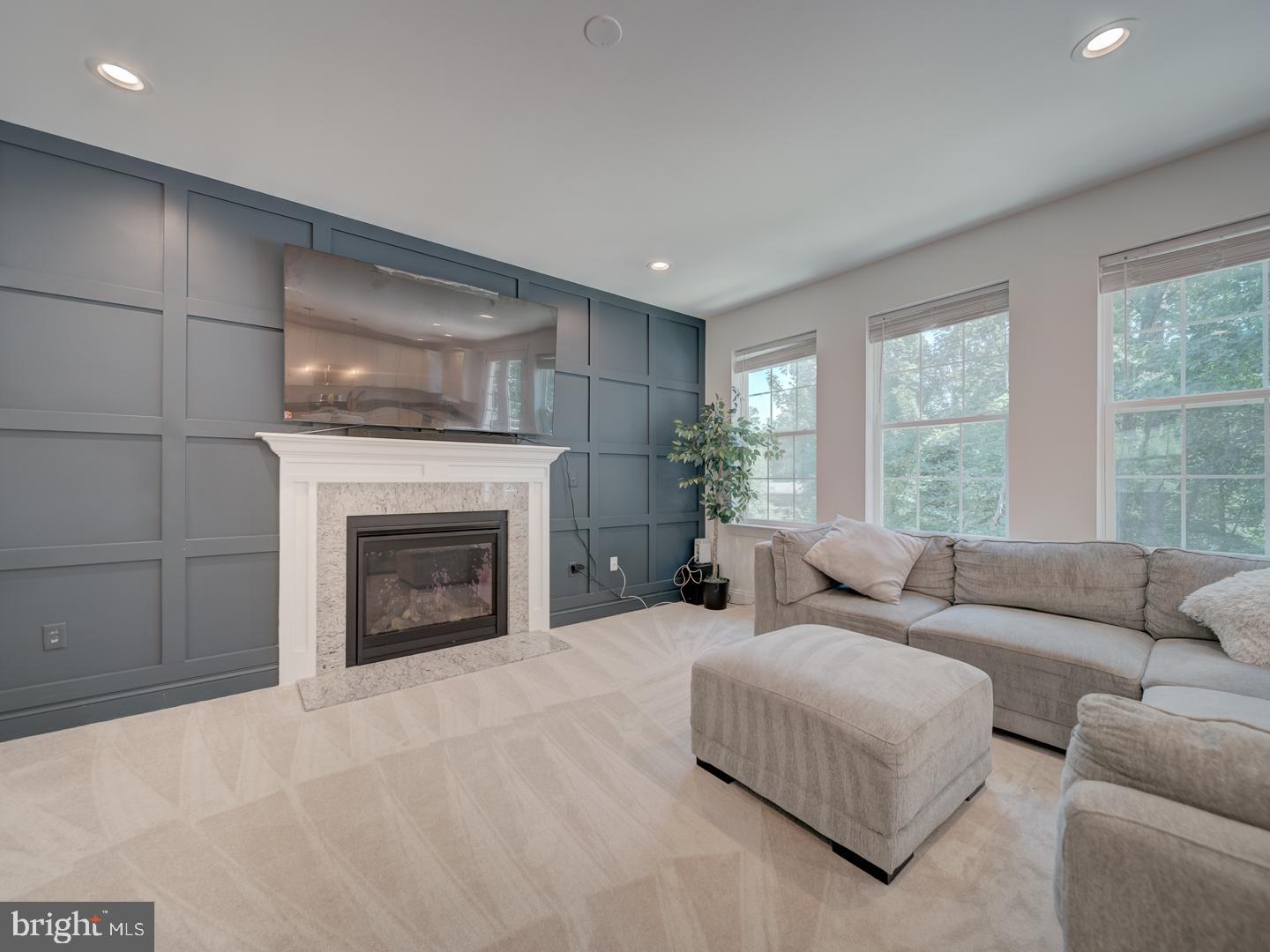 18413 CEDAR DR, TRIANGLE, Virginia 22172, 5 Bedrooms Bedrooms, ,3 BathroomsBathrooms,Residential,For sale,18413 CEDAR DR,VAPW2098238 MLS # VAPW2098238