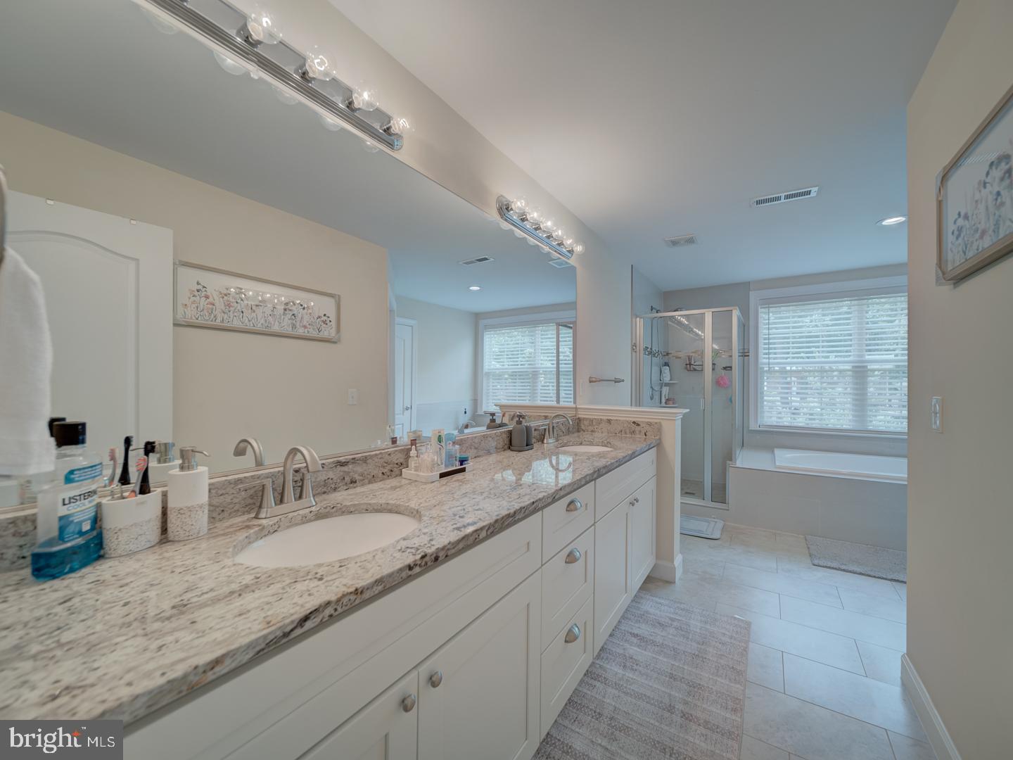 18413 CEDAR DR, TRIANGLE, Virginia 22172, 5 Bedrooms Bedrooms, ,3 BathroomsBathrooms,Residential,For sale,18413 CEDAR DR,VAPW2098238 MLS # VAPW2098238