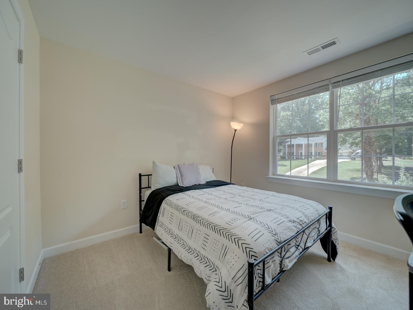 18413 CEDAR DR, TRIANGLE, Virginia 22172, 5 Bedrooms Bedrooms, ,3 BathroomsBathrooms,Residential,For sale,18413 CEDAR DR,VAPW2098238 MLS # VAPW2098238