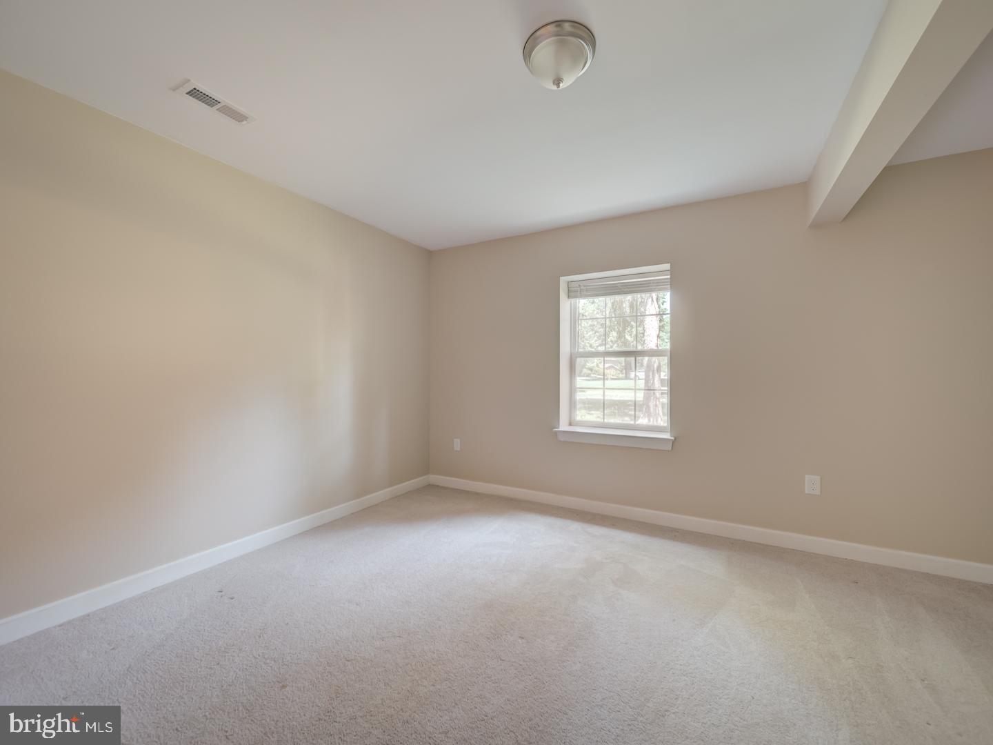 18413 CEDAR DR, TRIANGLE, Virginia 22172, 5 Bedrooms Bedrooms, ,3 BathroomsBathrooms,Residential,For sale,18413 CEDAR DR,VAPW2098238 MLS # VAPW2098238