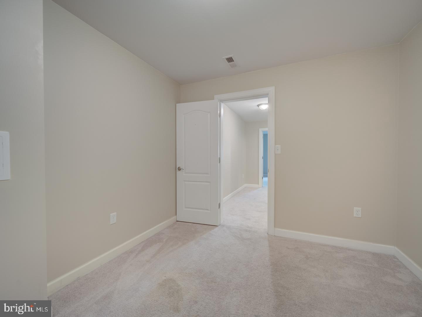 18413 CEDAR DR, TRIANGLE, Virginia 22172, 5 Bedrooms Bedrooms, ,3 BathroomsBathrooms,Residential,For sale,18413 CEDAR DR,VAPW2098238 MLS # VAPW2098238