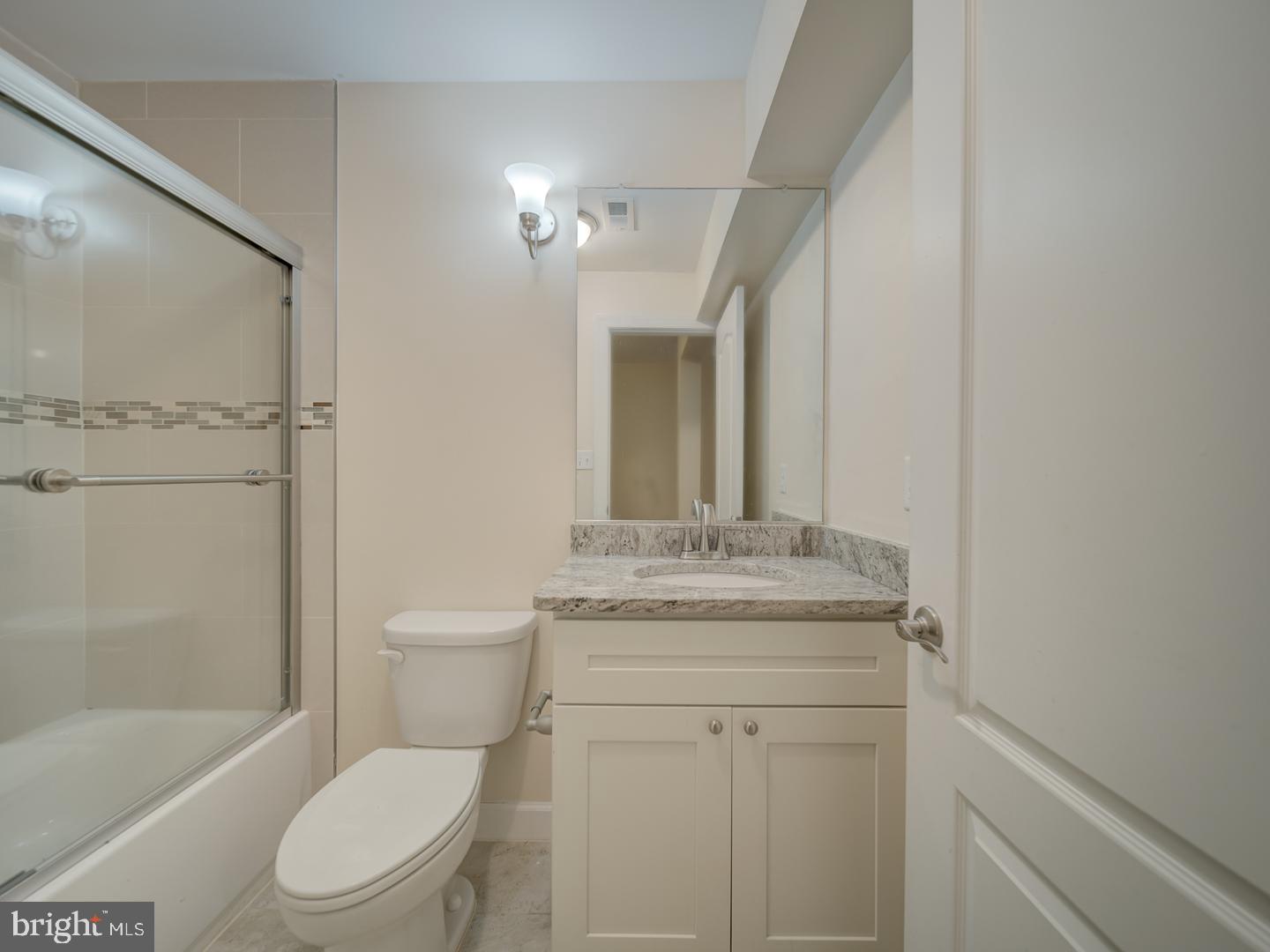 18413 CEDAR DR, TRIANGLE, Virginia 22172, 5 Bedrooms Bedrooms, ,3 BathroomsBathrooms,Residential,For sale,18413 CEDAR DR,VAPW2098238 MLS # VAPW2098238