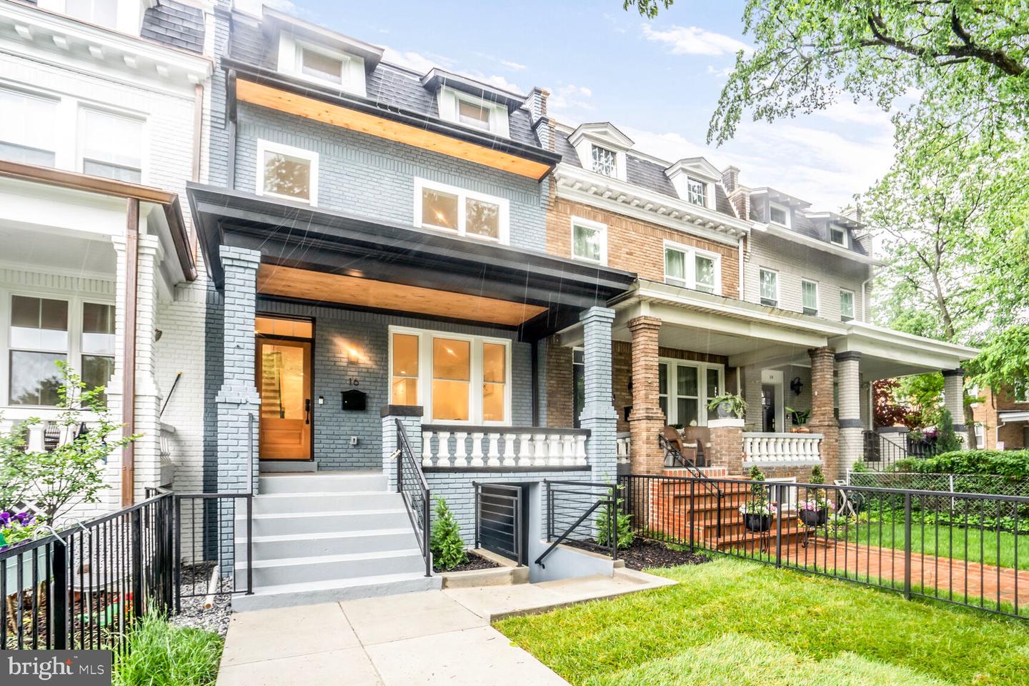 16 SHERMAN CIR NW, WASHINGTON, District Of Columbia 20011, 5 Bedrooms Bedrooms, ,3 BathroomsBathrooms,Residential,For sale,16 SHERMAN CIR NW,DCDC2208396 MLS # DCDC2208396