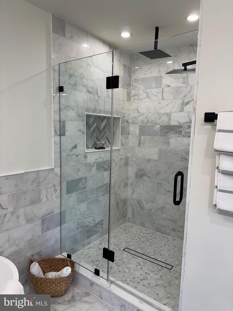 16 SHERMAN CIR NW, WASHINGTON, District Of Columbia 20011, 5 Bedrooms Bedrooms, ,3 BathroomsBathrooms,Residential,For sale,16 SHERMAN CIR NW,DCDC2208396 MLS # DCDC2208396